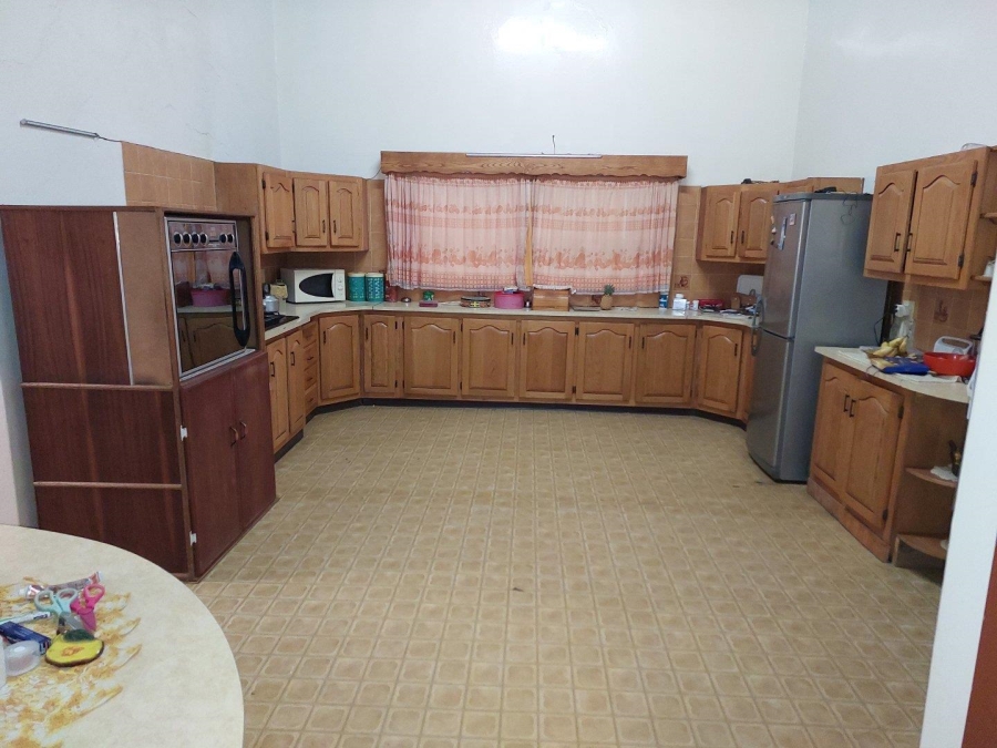 5 Bedroom Property for Sale in Vaal Power A H Free State